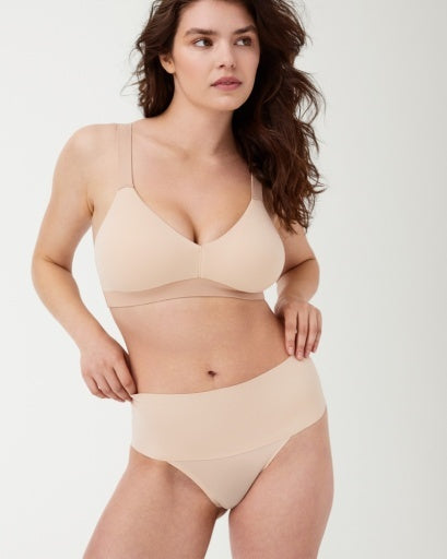 SPANX UNDIE-DECTABLE THONG