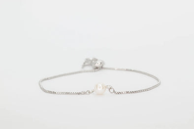 FRESH WATER PEARL BOLO BRACELET