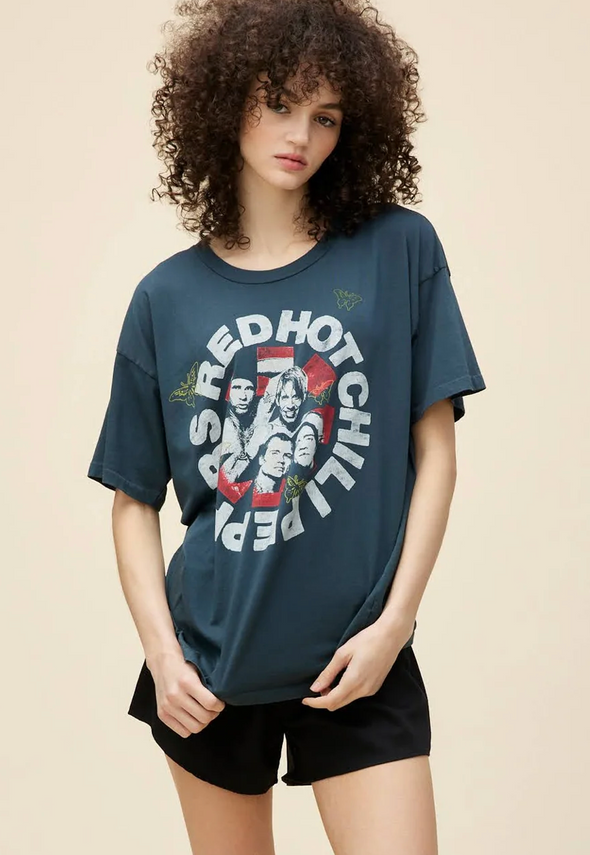 RED HOT CHILI PEPPER TEE