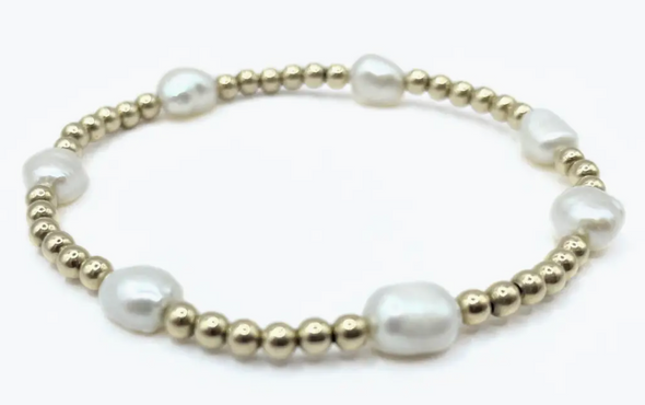 BAROQUE PATTERNED PEAR BRACELET IN 14 K GOLD FILLED
