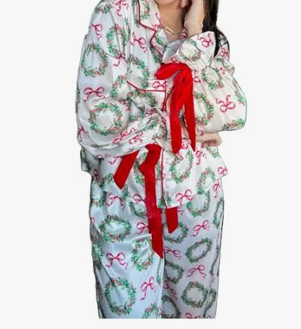 CHRISTMAS WREATH PAJAMAS