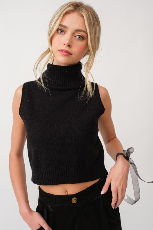 ALICE TURTLE NECK KNIT TOP