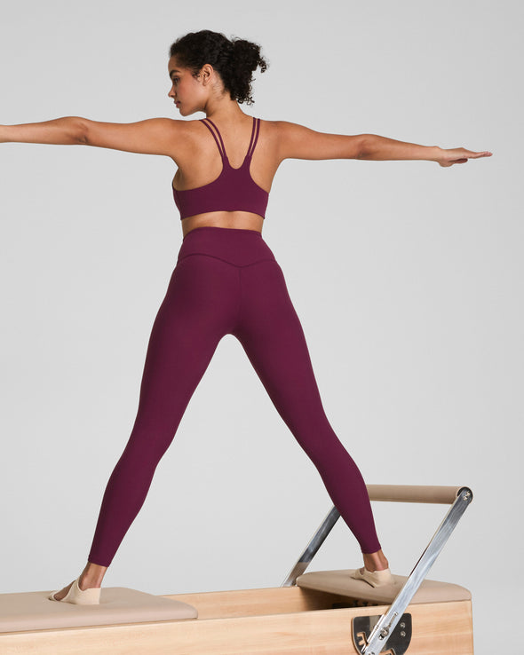 SPANXSMOOTH ONFORM LOW IMPACT SPORTS BRA